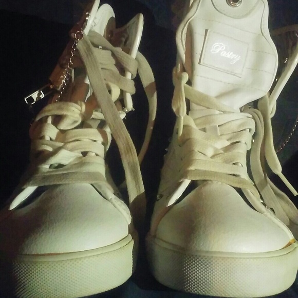 Pastry white shoes - Picture 4 of 4